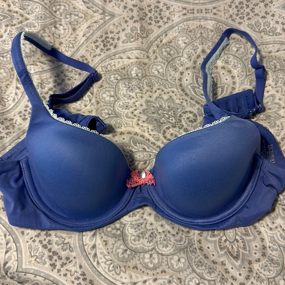 VS Bra
